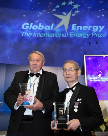 uThe Global Energy Prizevh_܏ɂgtF[iEj
i͓Ɏ܂EW~[j