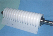 Wavy roller for noodle maker