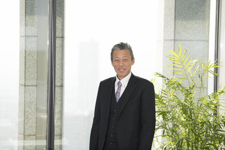 Masahiro Hayashi, President of Hikari Shoji K.K. Masahiro Hayashi seeks to maintain quality and stabilize the business in the production center by placing constant orders.