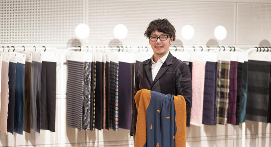 Managing Director Kentaro Suzuki at Aobun Textile Co., Ltd. speaks about his will to protect the historical Yonezawa production area by 