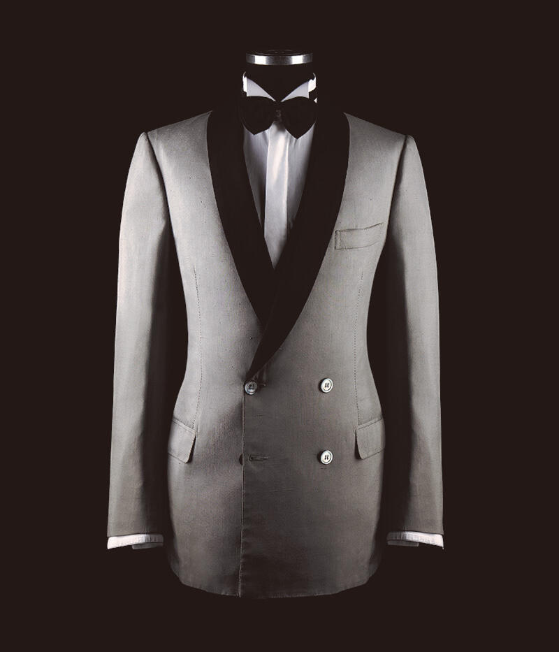 Suit by Sartoria Litrico with Bemberg™ lining