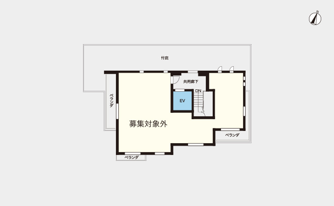 ３階