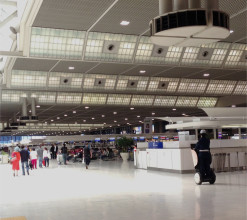 成田空港(鉄道)駅