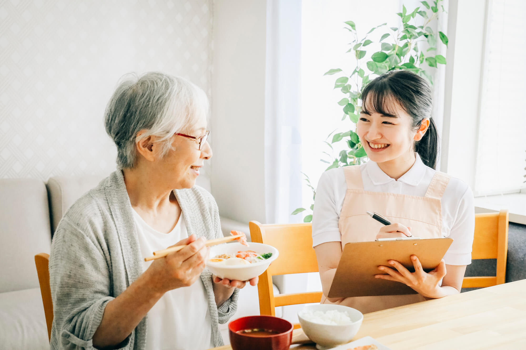 有料老人ホームの食事と栄養管理