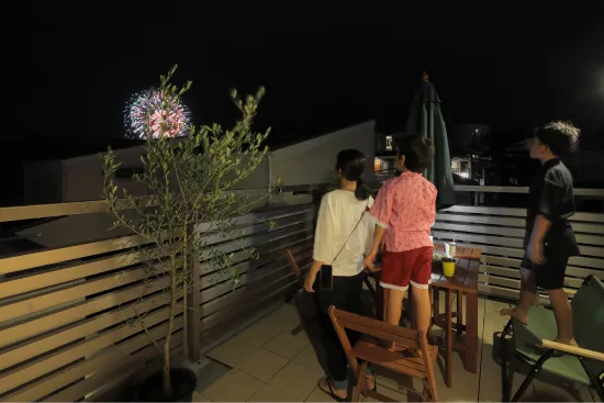 徒歩0分の花火