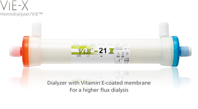 Hemodialyzer / ViE-X: Dialyzer with Vitamin E-interactive membrane. For a higher flux dialysis.