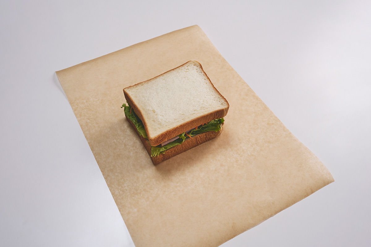 サンドイッチのラッピングに