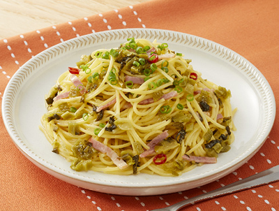 画像：高菜とベーコンのパスタの完成イメージ