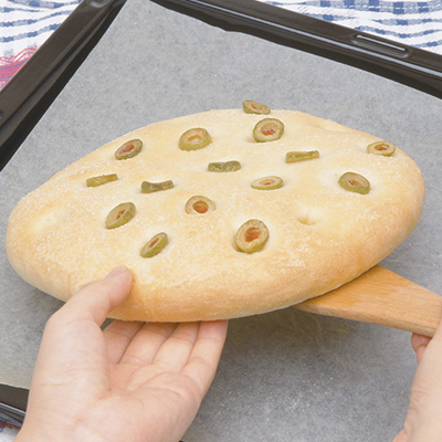 手作りパンで世界旅行！